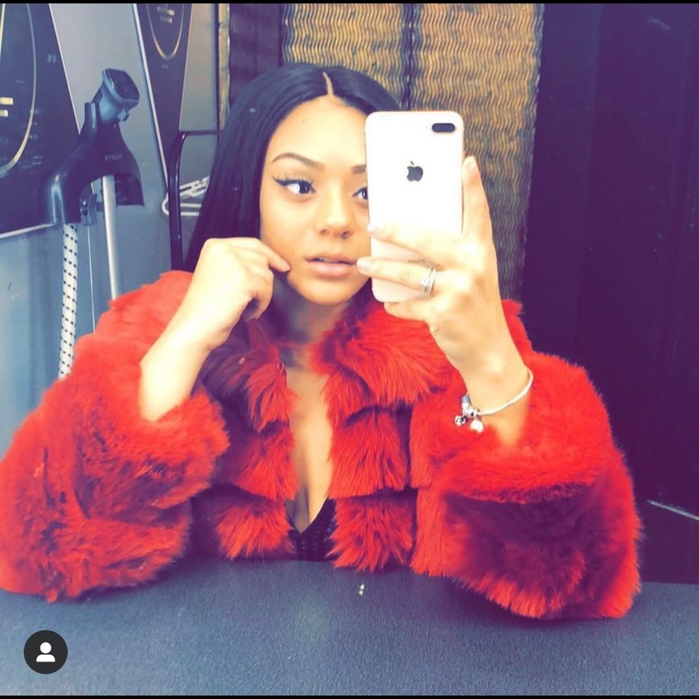 Forever 21 Fur Coat ( Red )